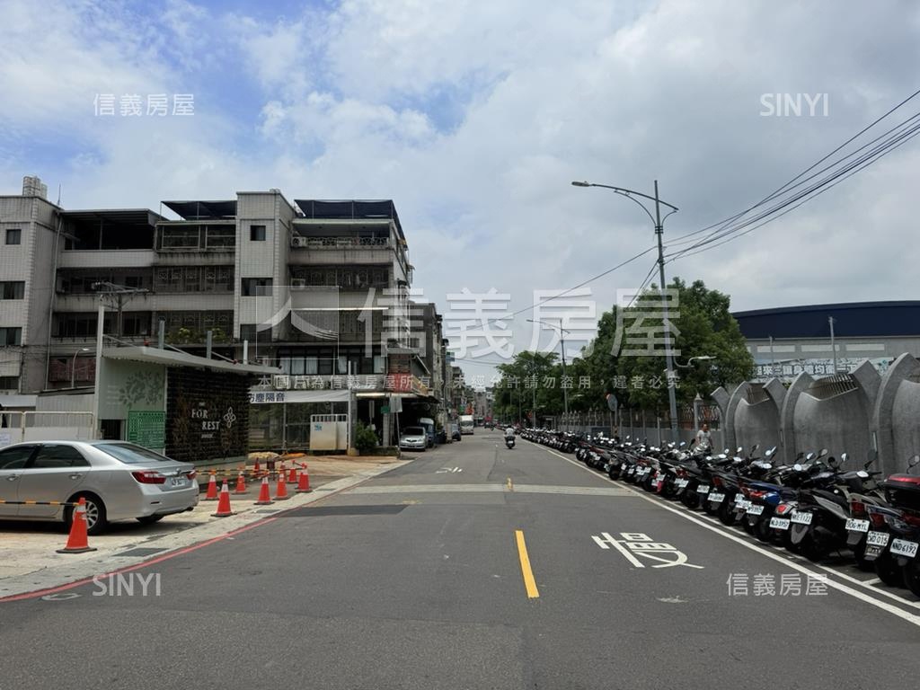 馥華原真三房平面車位房屋室內格局與周邊環境