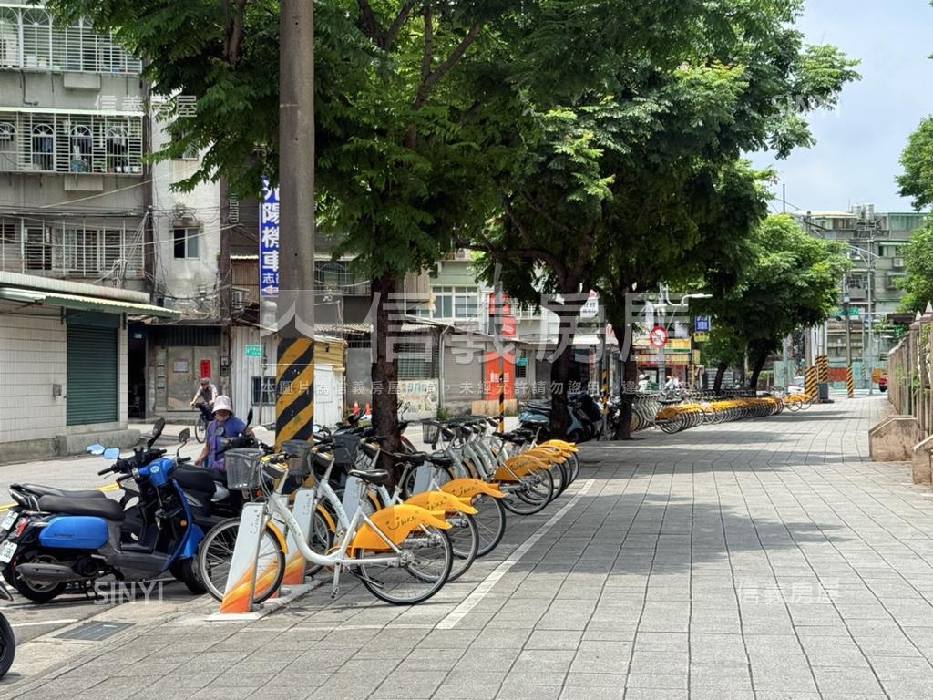 馥華原真三房平面車位房屋室內格局與周邊環境