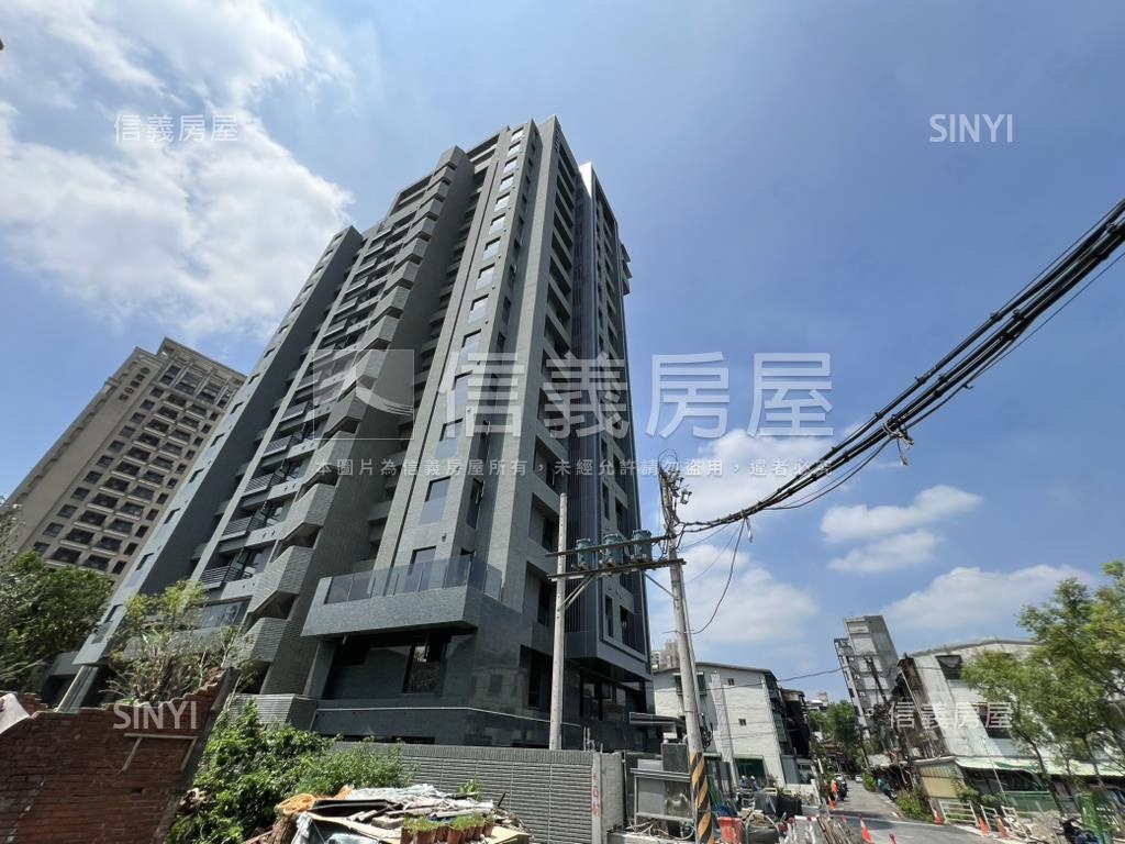 ［中研首席］稀有高樓層房屋室內格局與周邊環境