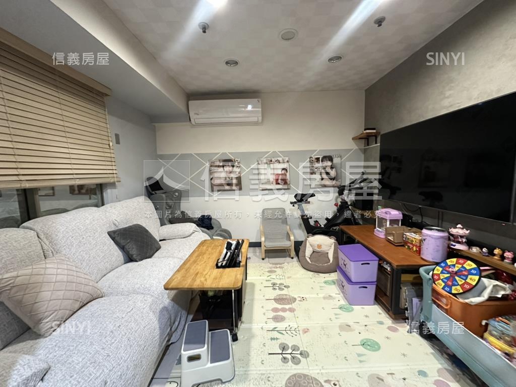 府城新象四房車位房屋室內格局與周邊環境