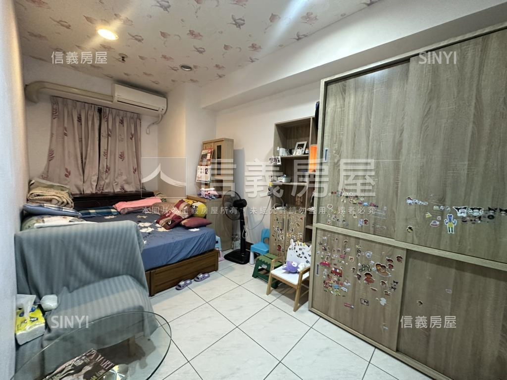 府城新象四房車位房屋室內格局與周邊環境