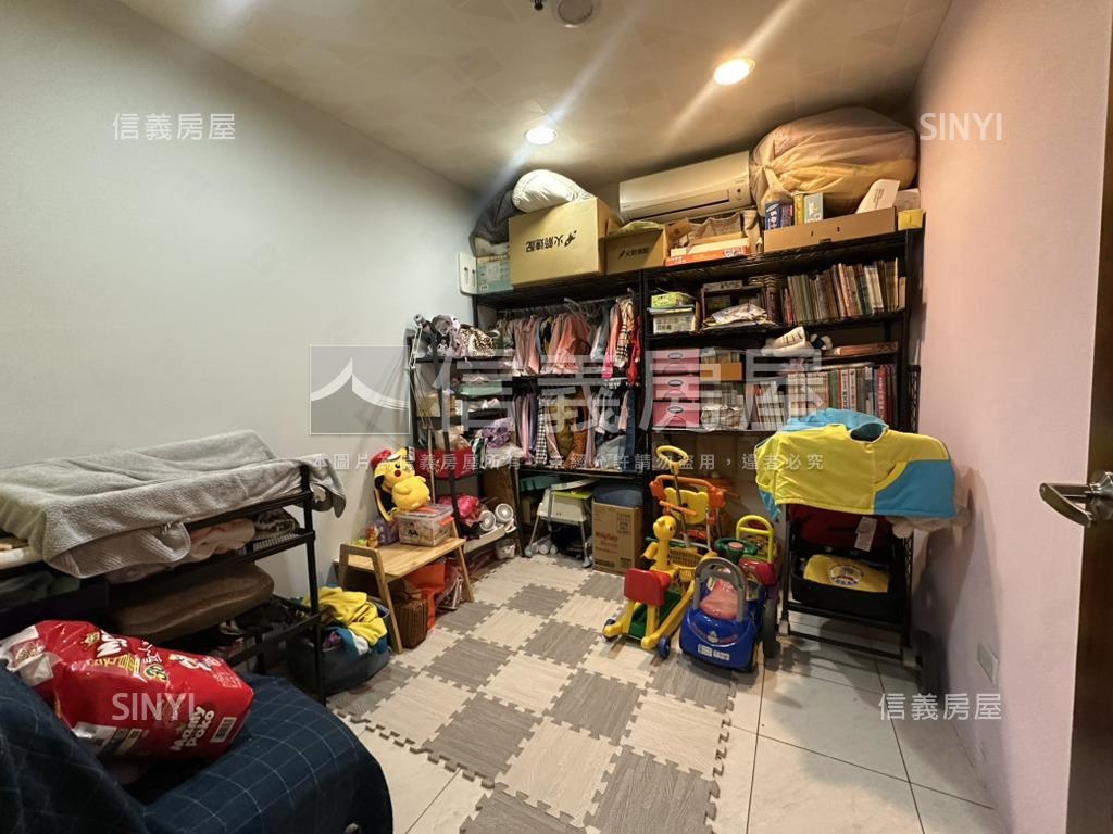 府城新象四房車位房屋室內格局與周邊環境