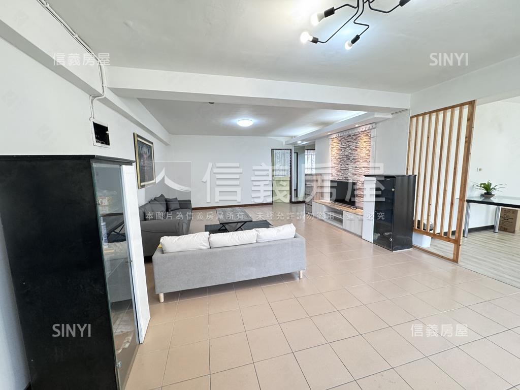 近中國醫３房美屋房屋室內格局與周邊環境