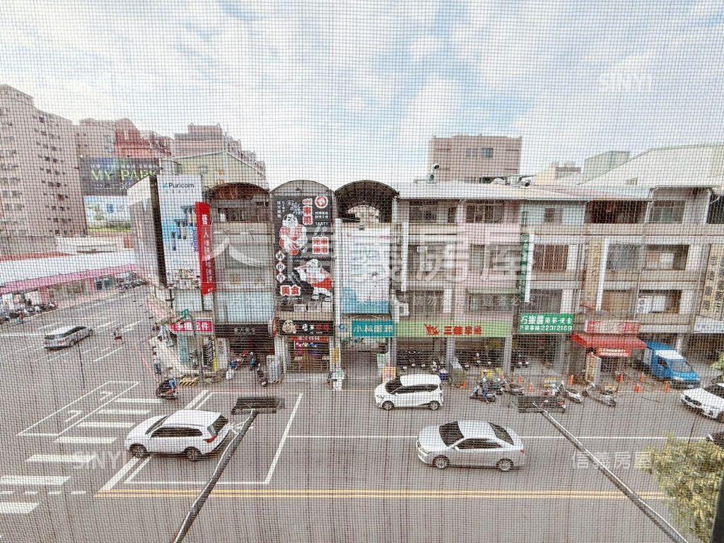 近中國醫３房美屋房屋室內格局與周邊環境