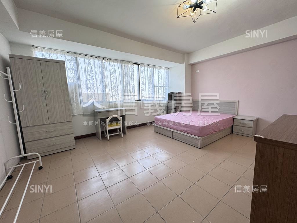 近中國醫３房美屋房屋室內格局與周邊環境