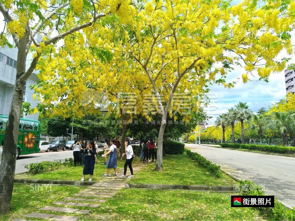 近興大｜電梯｜三房附車位房屋室內格局與周邊環境