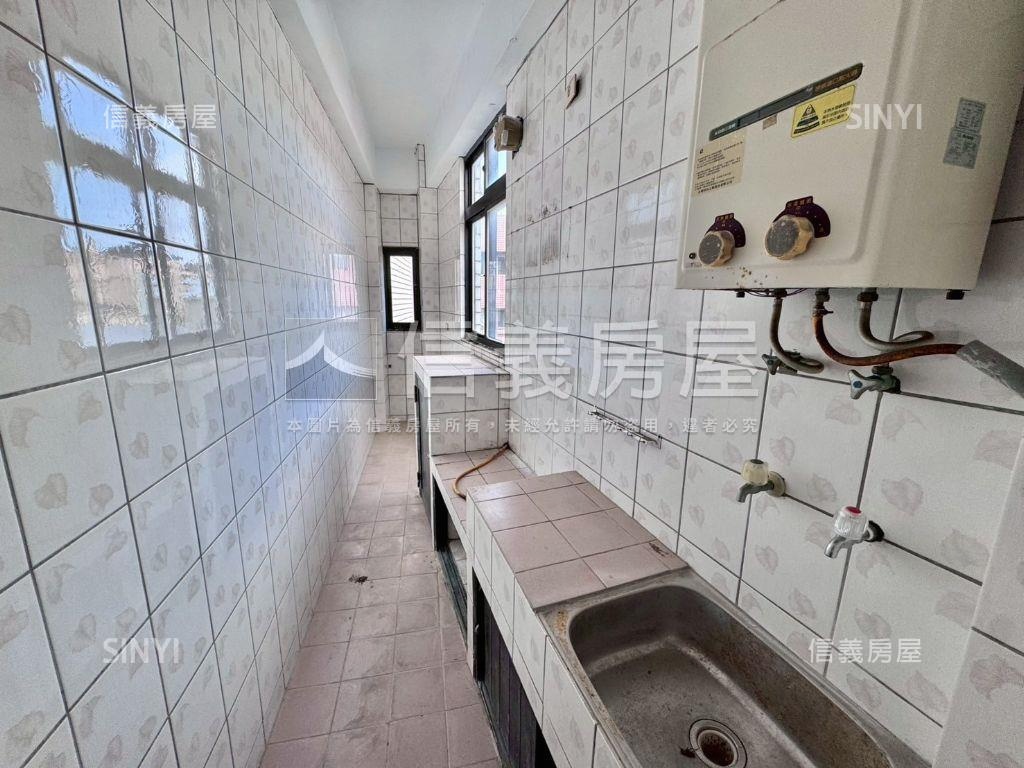 三芝市區採光美寓房屋室內格局與周邊環境