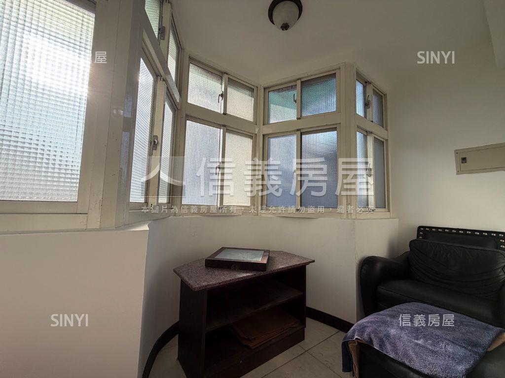 ｜稀有｜興隆公園邊間透天房屋室內格局與周邊環境