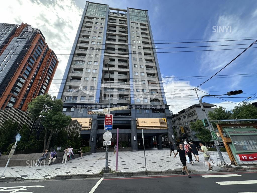 台北瑞士稀有正一房一廳房屋室內格局與周邊環境