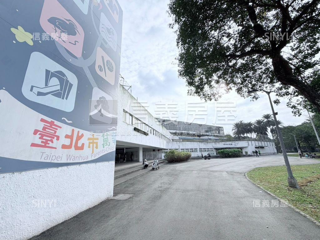 近青年公園國光溫馨美樓房屋室內格局與周邊環境