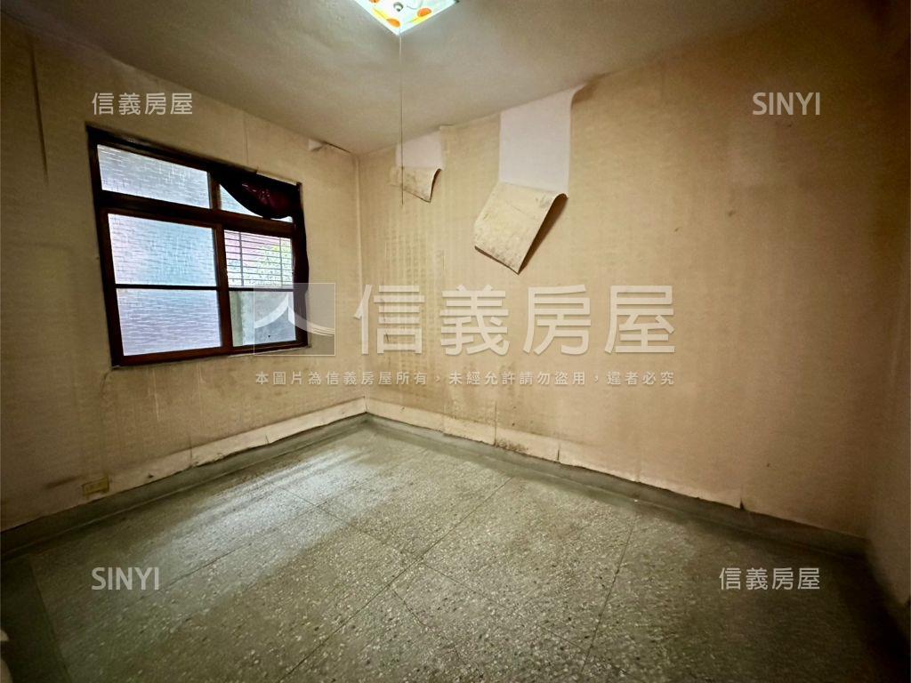 三民路一樓大空間房屋室內格局與周邊環境