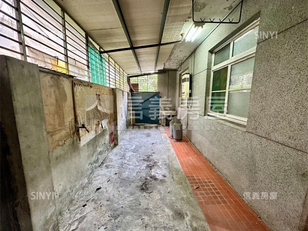 三民路一樓大空間房屋室內格局與周邊環境