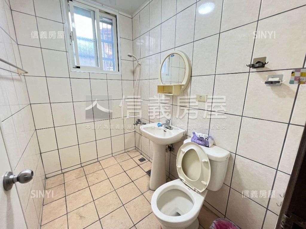 民安西路方正邊間三樓房屋室內格局與周邊環境