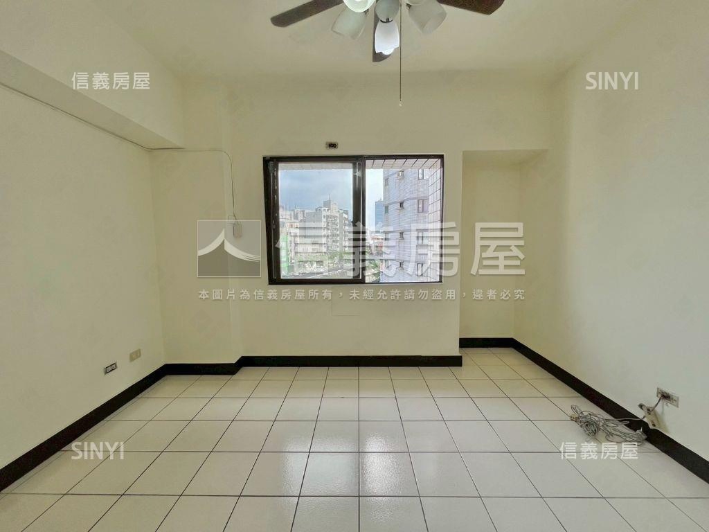 華興大樓★近華美市場三房房屋室內格局與周邊環境