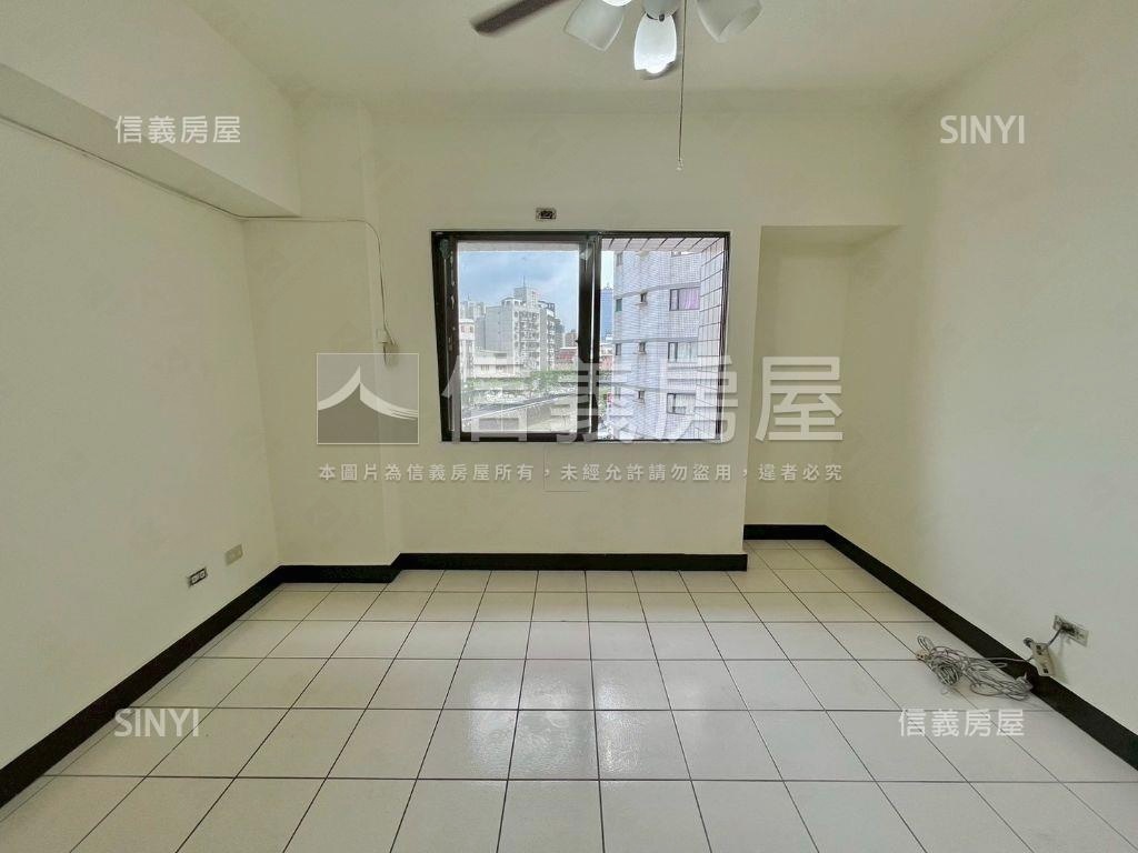 華興大樓★近華美市場三房房屋室內格局與周邊環境