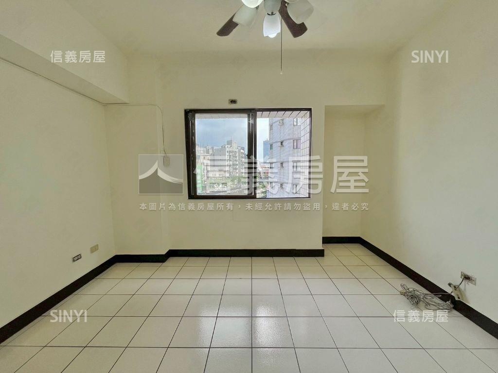 華興大樓★近華美市場三房房屋室內格局與周邊環境