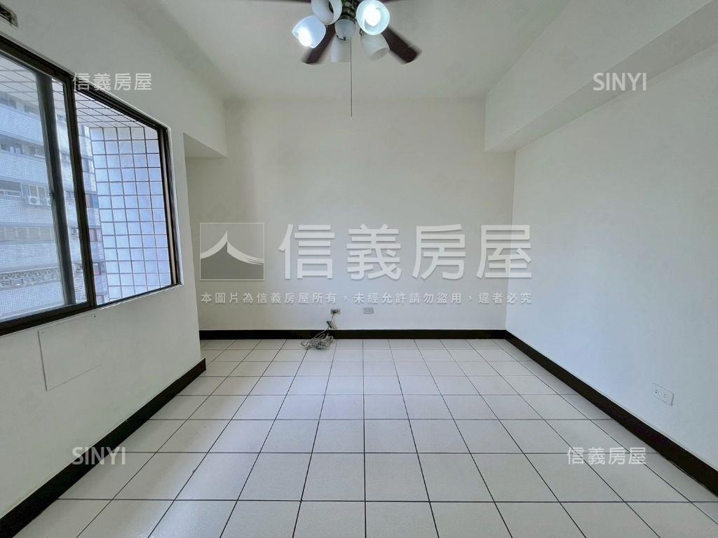 華興大樓★近華美市場三房房屋室內格局與周邊環境