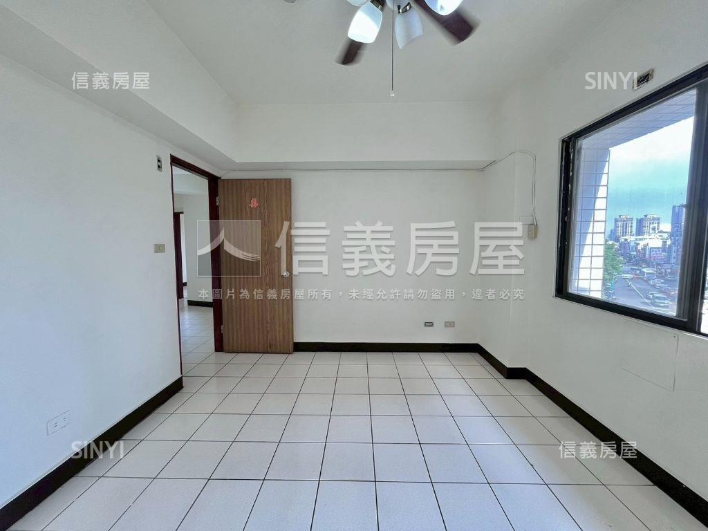 華興大樓★近華美市場三房房屋室內格局與周邊環境
