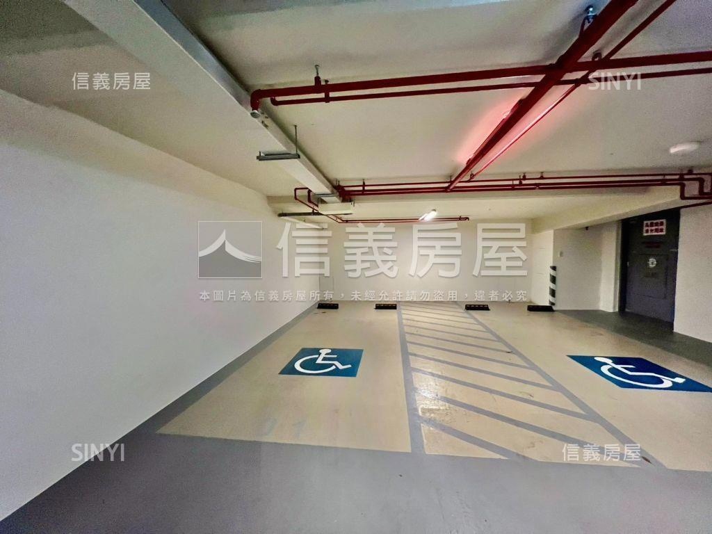 虹耀今采２房房屋室內格局與周邊環境