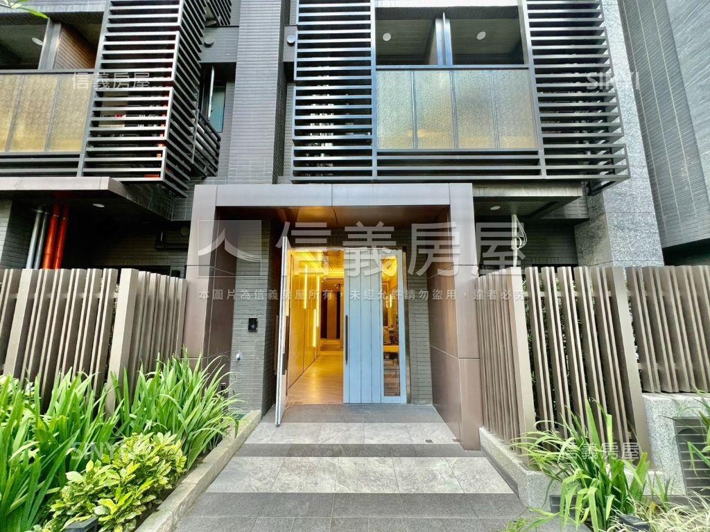 虹耀今采２房房屋室內格局與周邊環境