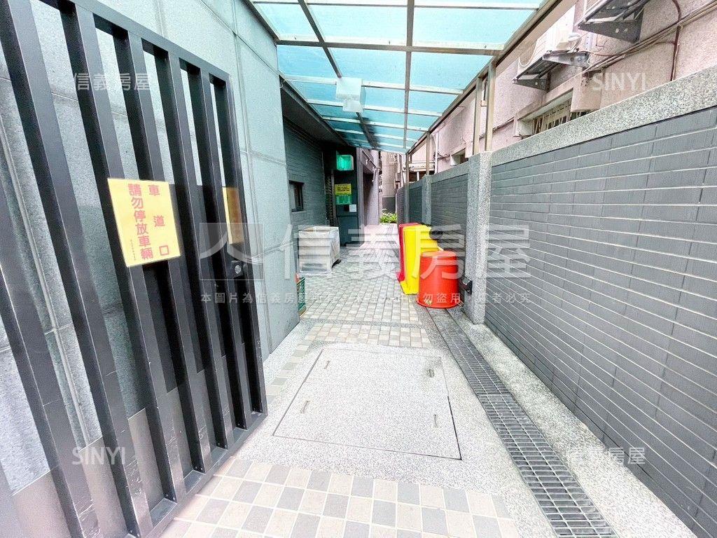 漾之華質感２房１室含車位房屋室內格局與周邊環境