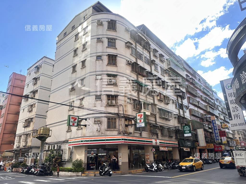 長安街◎聚財店面房屋室內格局與周邊環境