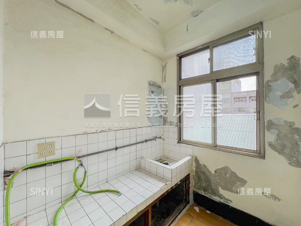 危老重建大筆建持土持之１房屋室內格局與周邊環境