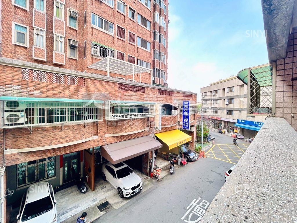 榮興商圈黃金住店房屋室內格局與周邊環境