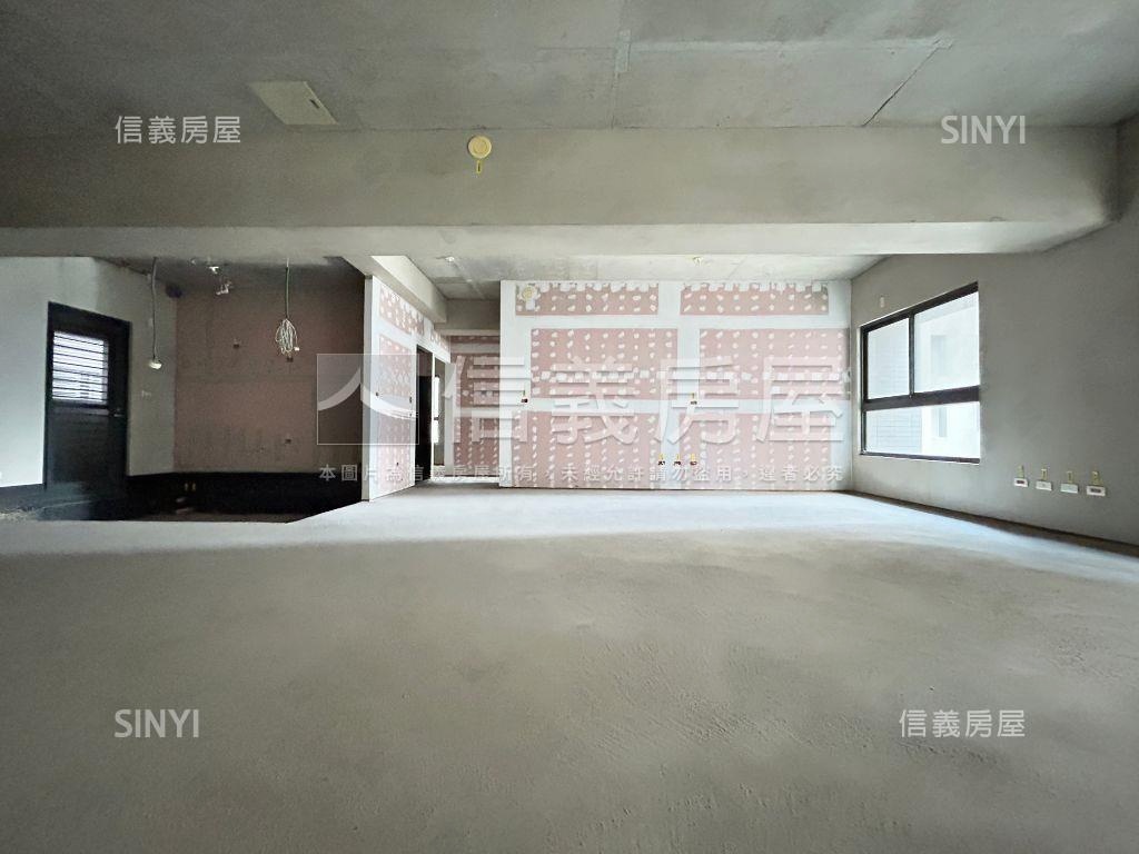 親家愛敦閣高樓毛胚未住房屋室內格局與周邊環境