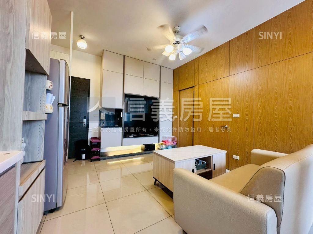 小港公園旁溫馨兩房平車房屋室內格局與周邊環境