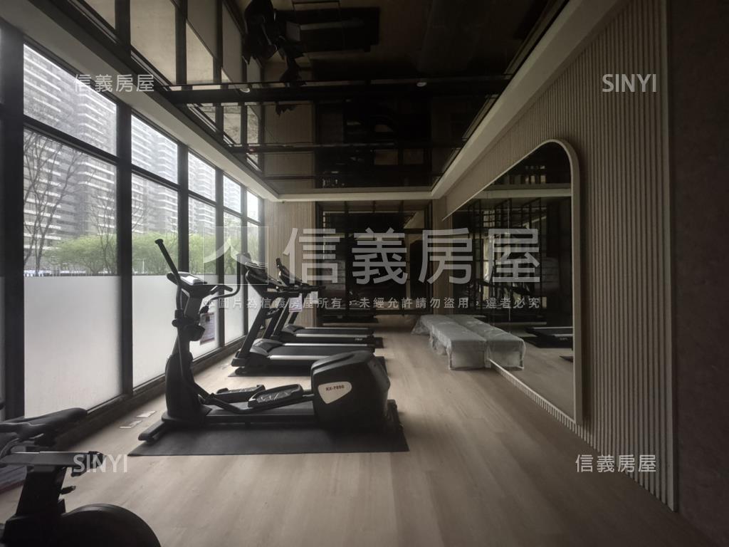 青埔｜閤美學全新三房車位房屋室內格局與周邊環境