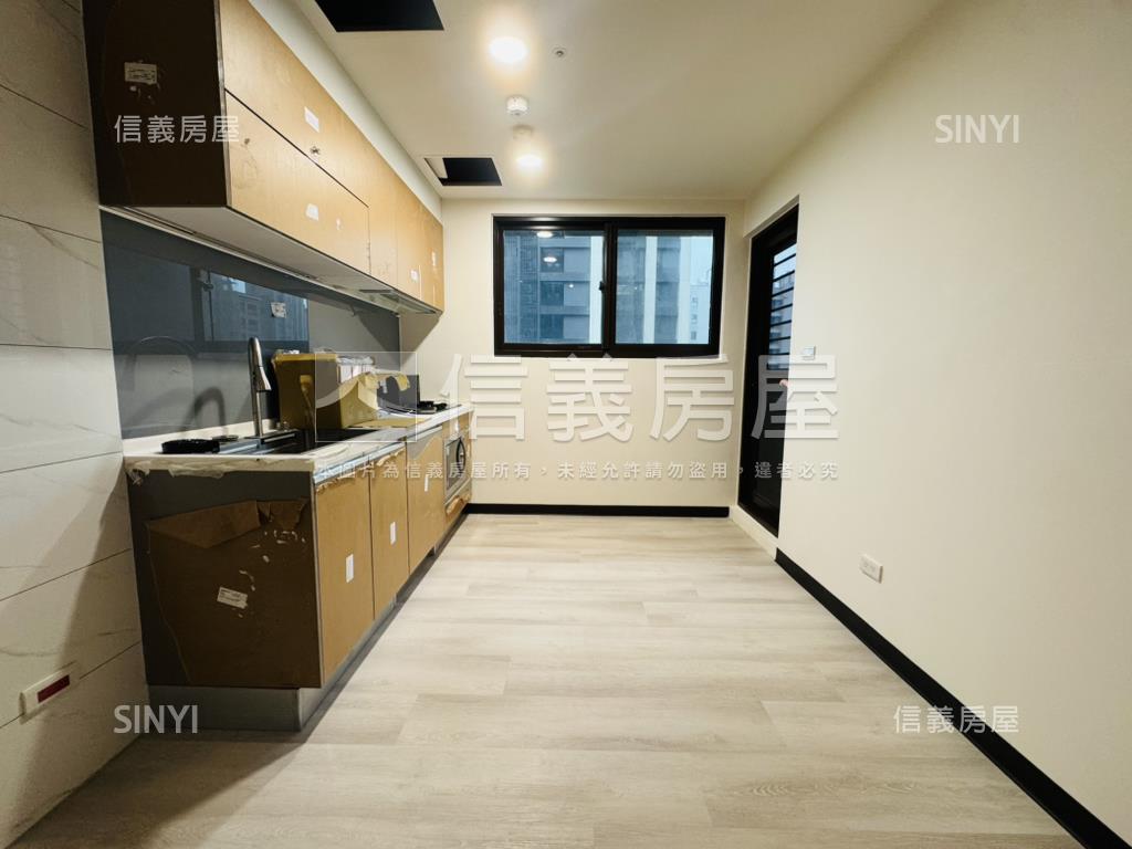 青埔｜閤美學全新三房車位房屋室內格局與周邊環境