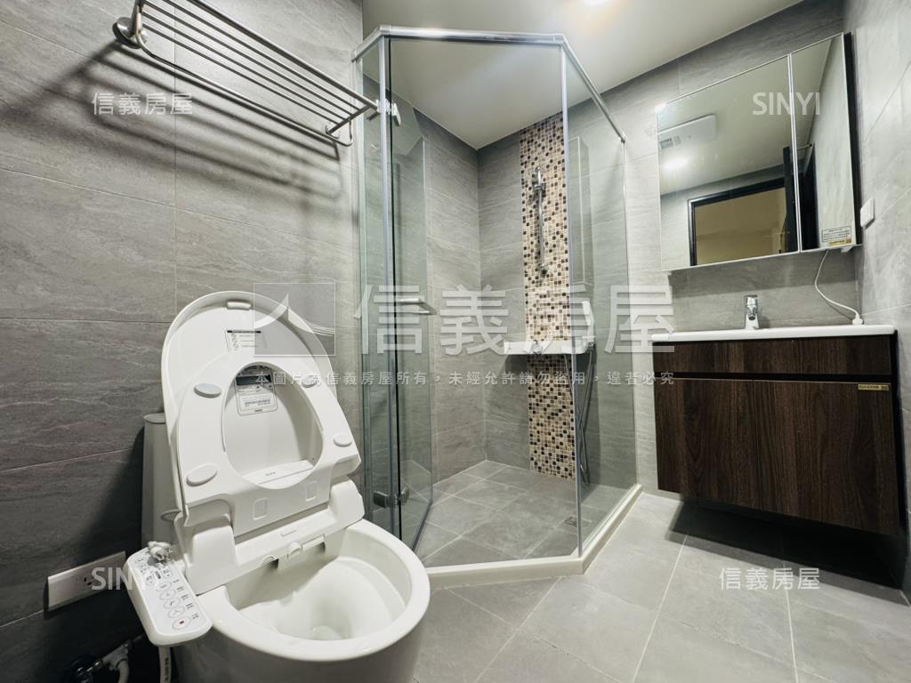 青埔｜閤美學全新三房車位房屋室內格局與周邊環境