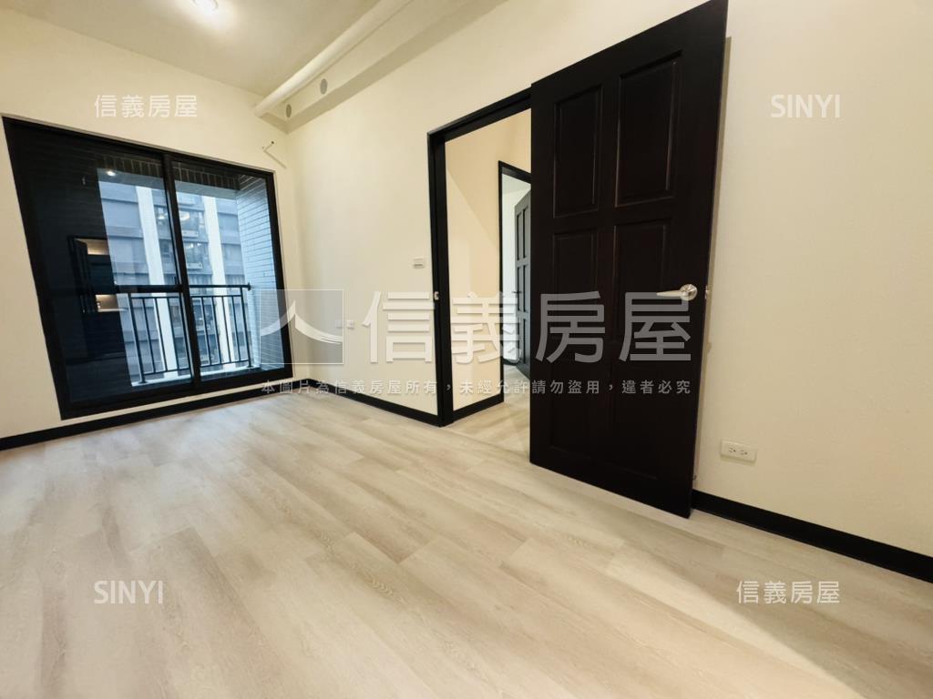 青埔｜閤美學全新三房車位房屋室內格局與周邊環境