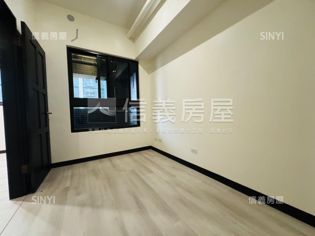 青埔｜閤美學全新三房車位房屋室內格局與周邊環境