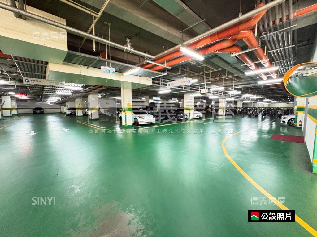 ♛內科門面旗艦店霸房屋室內格局與周邊環境