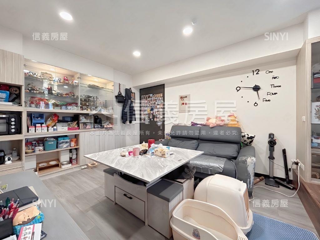 展志學兩房車位房屋室內格局與周邊環境