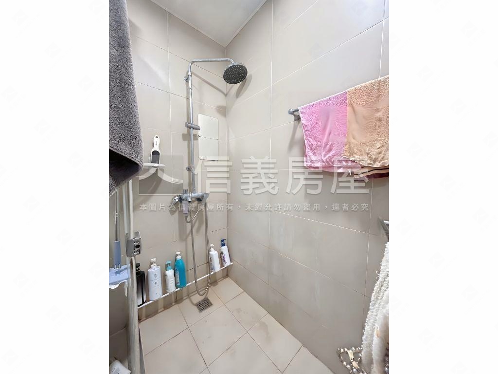展志學兩房車位房屋室內格局與周邊環境
