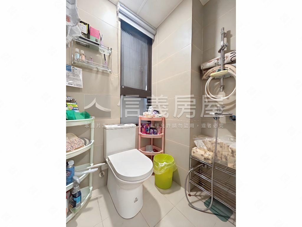 展志學兩房車位房屋室內格局與周邊環境