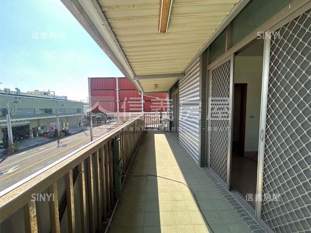 總頭寮乙工臨約２０米廠房房屋室內格局與周邊環境