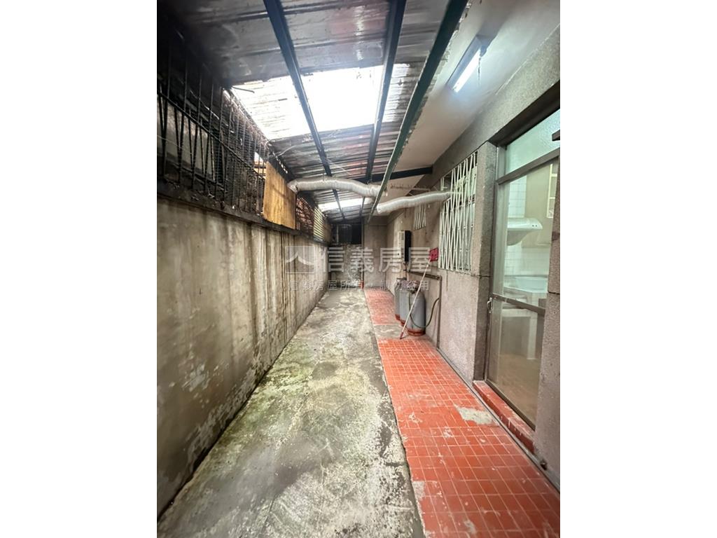 新店大坪林．漂亮靜巷一樓房屋室內格局與周邊環境