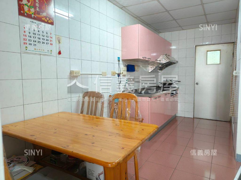近永豐小北百貨屋況棒美寓房屋室內格局與周邊環境