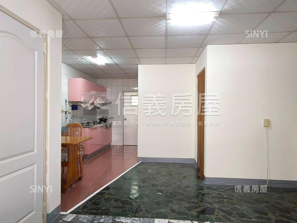 近永豐小北百貨屋況棒美寓房屋室內格局與周邊環境