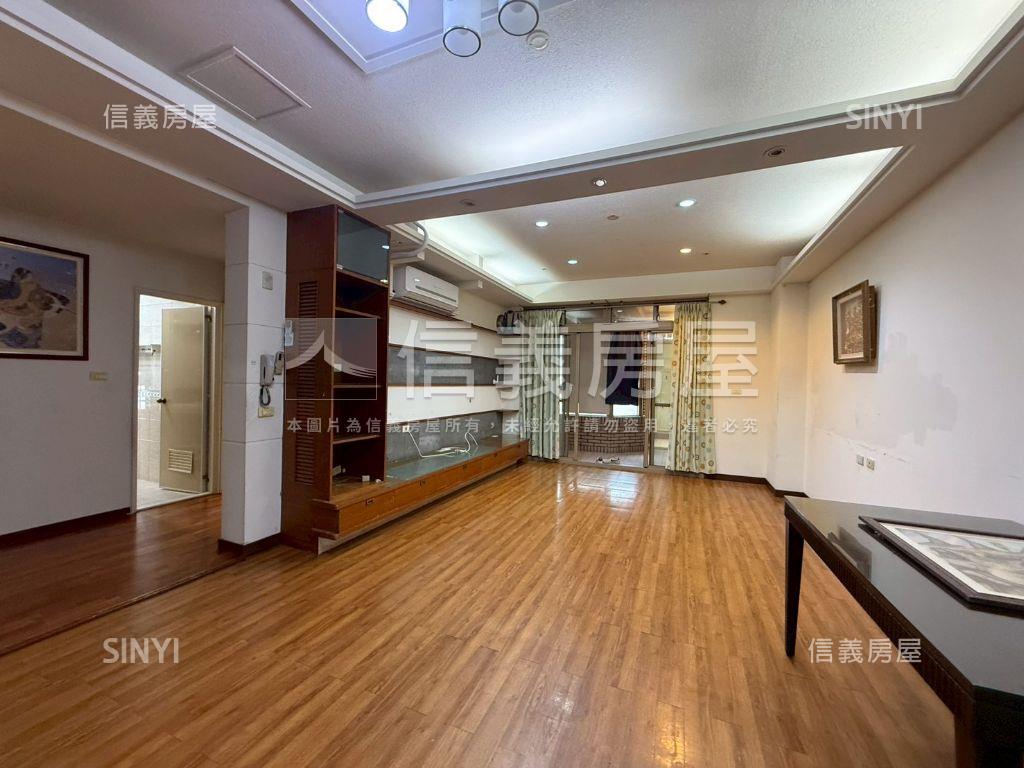 太子哈佛高樓邊間三房平車房屋室內格局與周邊環境