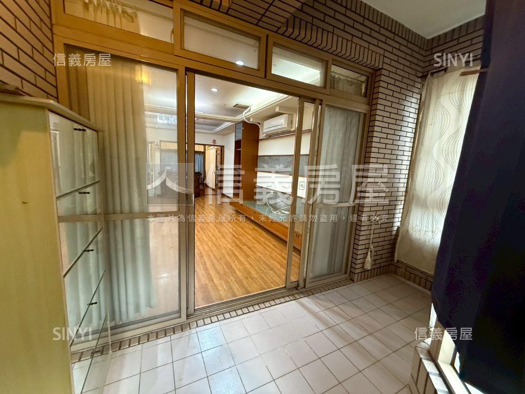 太子哈佛高樓邊間三房平車房屋室內格局與周邊環境