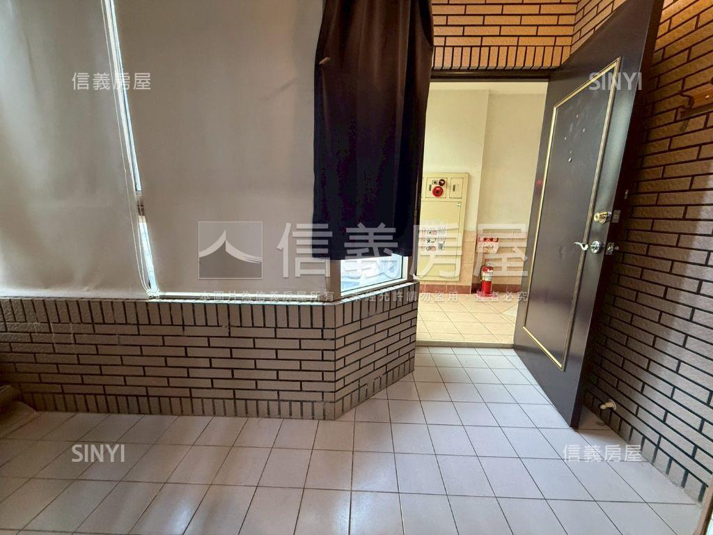 太子哈佛高樓邊間三房平車房屋室內格局與周邊環境