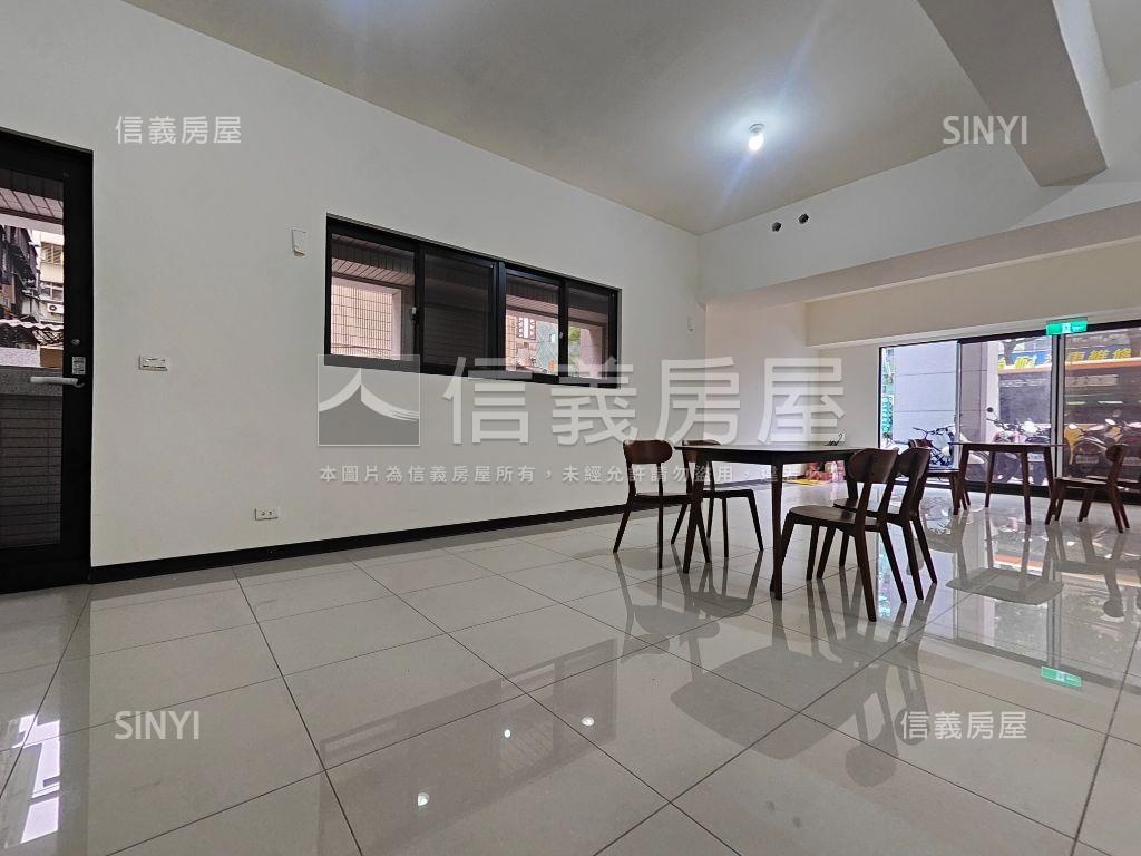 利舟荷悅大店面附平面車位房屋室內格局與周邊環境