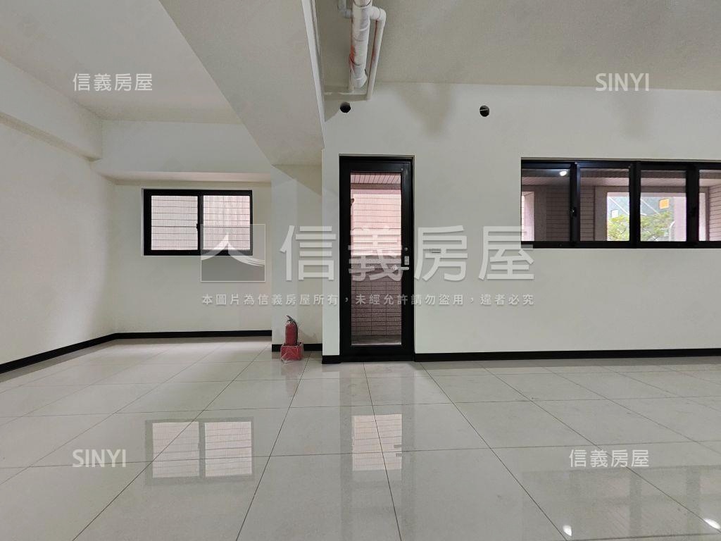 利舟荷悅大店面附平面車位房屋室內格局與周邊環境