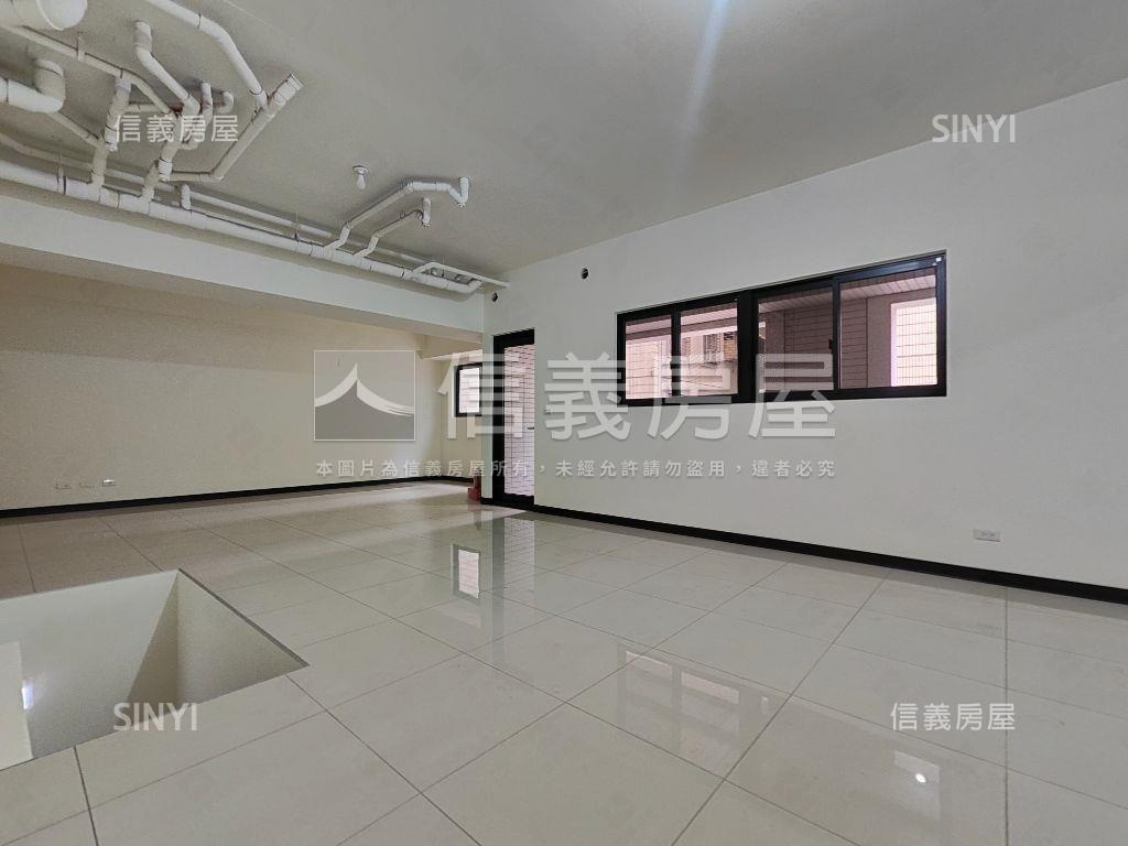 利舟荷悅大店面附平面車位房屋室內格局與周邊環境