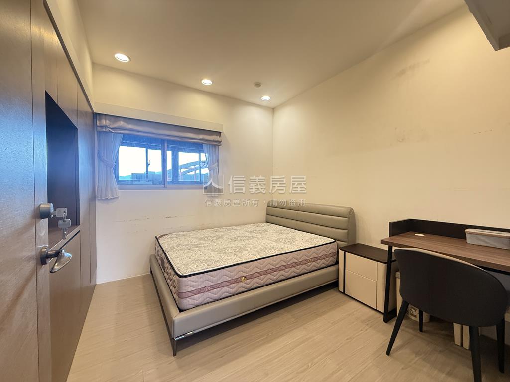 溫歌華。河岸森境房屋室內格局與周邊環境